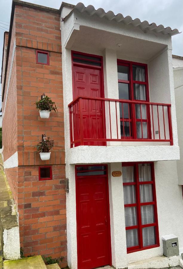 Casa Roma - La Tranquilidad Del Campo En La Ciudad - Rnt 1 0 8 1 3 7- Salento Exterior foto